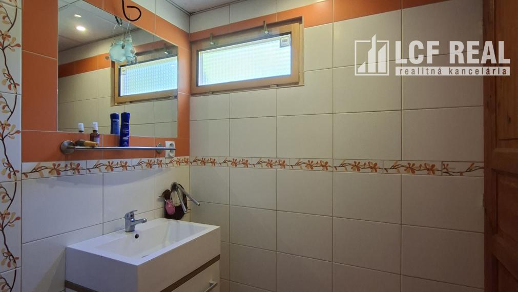 Záhradná chata so záhradou na lukratívnom mieste, Nižná Hutka