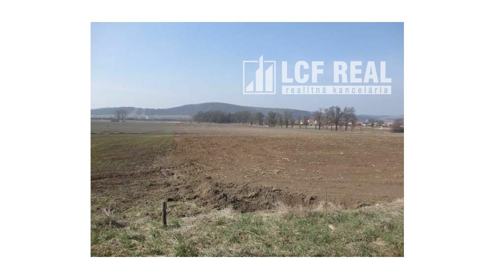 Predaj ornej pôdy s výmerou 40 869m2, Tornaľa - Starňa