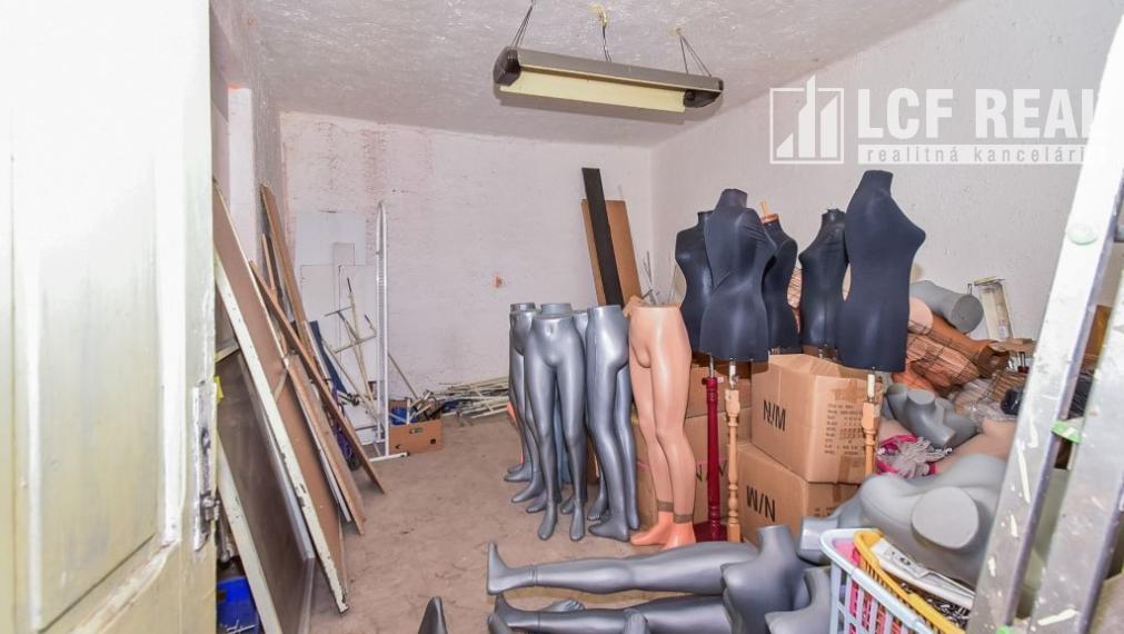 Rodinný dom, pozemok 344 m2, Hlavná ul., Moldava nad Bodvou