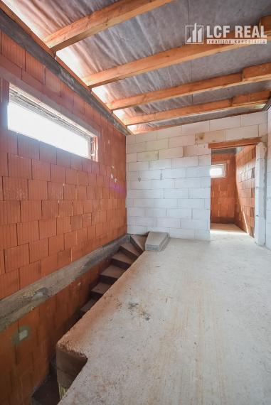 NOVOSTAVBA RODINNÉHO DOMU, SOKOĽANY