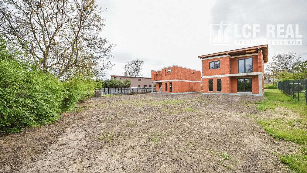 NOVOSTAVBA RODINNÉHO DOMU, SOKOĽANY