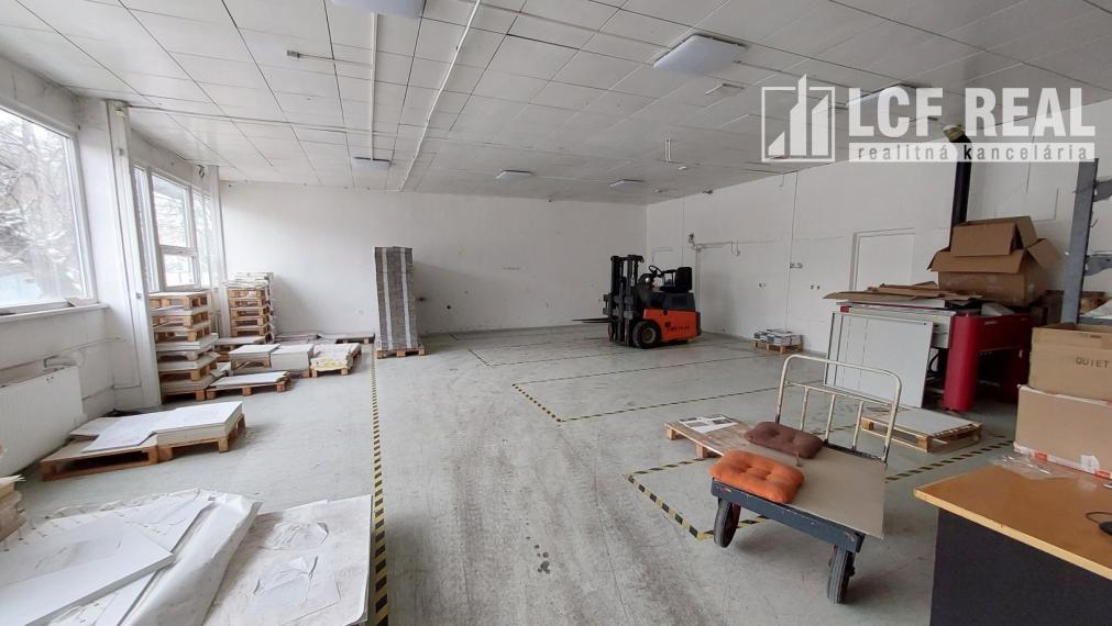 Predaj výrobno-skladovej budovy, Areál U.S. Steel Košice