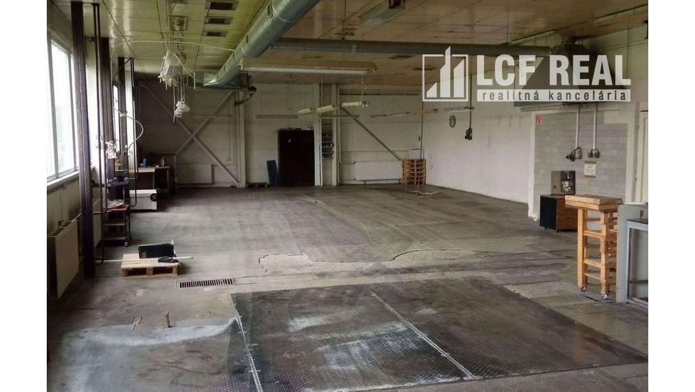 Predaj výrobno-skladovej budovy, Areál U.S. Steel Košice