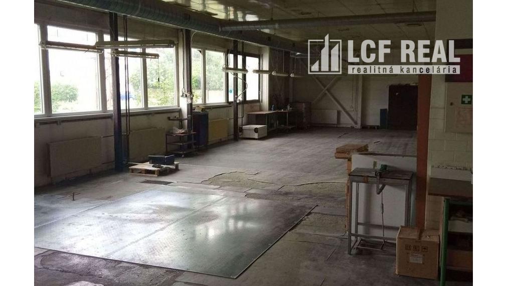 Predaj výrobno-skladovej budovy, Areál U.S. Steel Košice