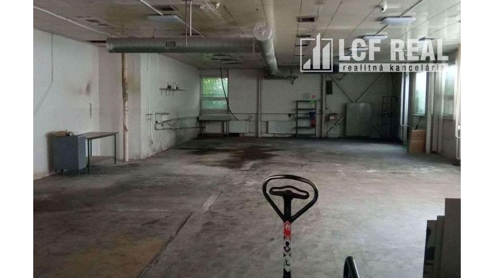 Predaj výrobno-skladovej budovy, Areál U.S. Steel Košice