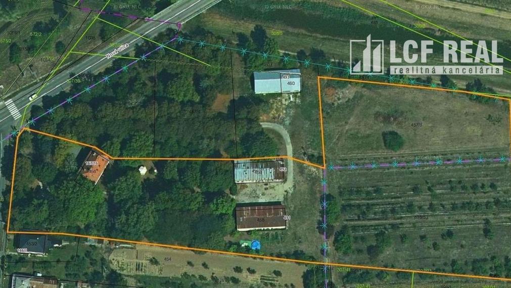 PENZIÓN S BUDOVAMI A VEĽKÝM POZEMKOM, SOMOTOR