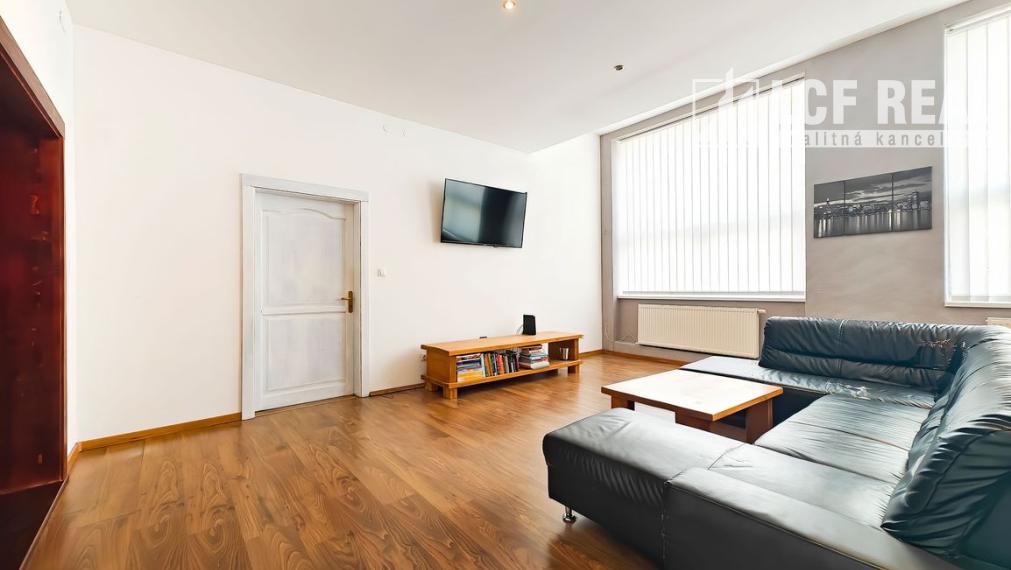 3-IZB. VEĽKÝ LOFTOVÝ BYT S GALÉRIOU, KOŠICE - MYSLAVA