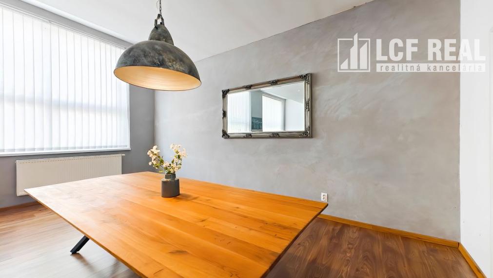 3-IZB. VEĽKÝ LOFTOVÝ BYT S GALÉRIOU, KOŠICE - MYSLAVA