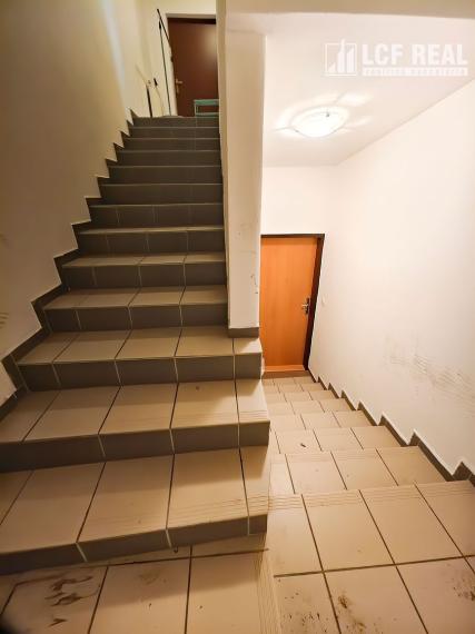 3-IZB. VEĽKÝ LOFTOVÝ BYT S GALÉRIOU, KOŠICE - MYSLAVA