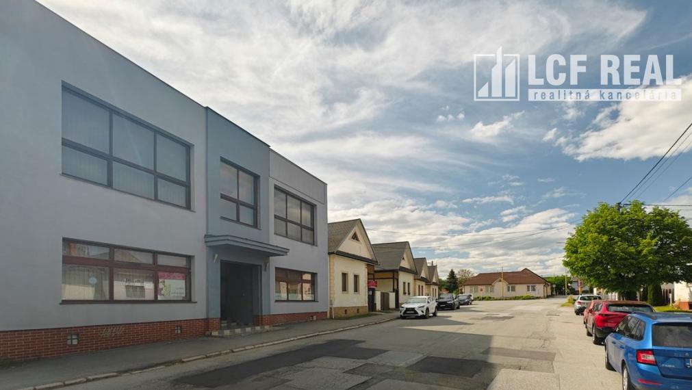 3-IZB. VEĽKÝ LOFTOVÝ BYT S GALÉRIOU, KOŠICE - MYSLAVA