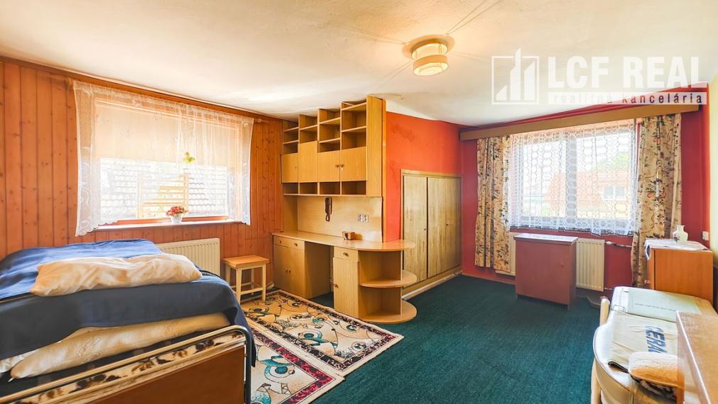 RD s GARÁŽOU a SKLADOM, KOŠICE-VYŠNÉ OPÁTSKE