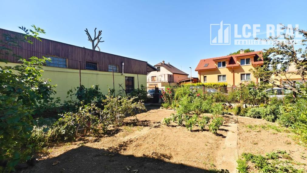 RD s GARÁŽOU a SKLADOM, KOŠICE-VYŠNÉ OPÁTSKE