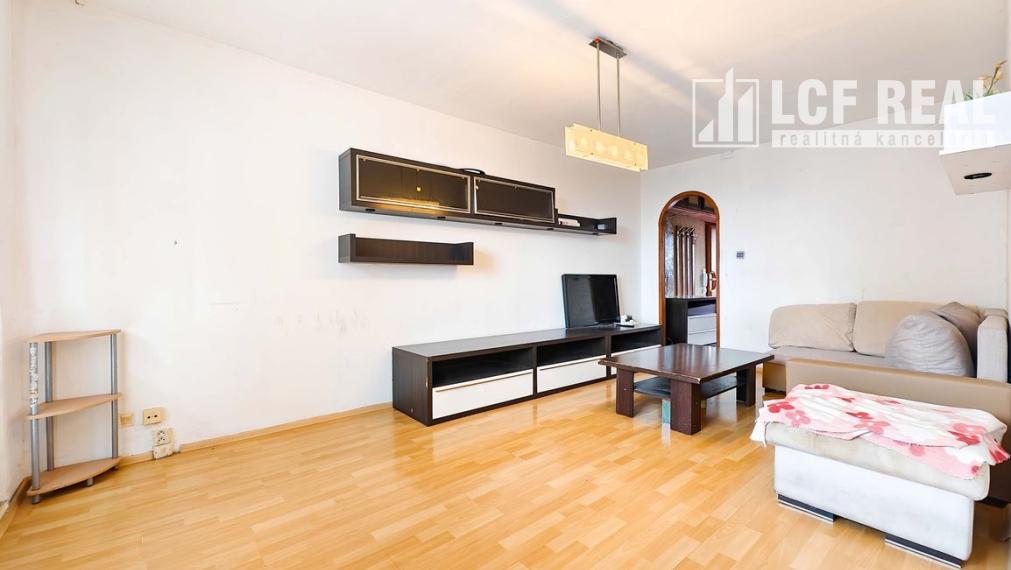 3-IZB. BYT s LOGGIOU, ADLEROVA ul., KOŠICE-FURČA