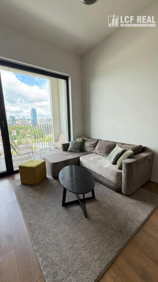 1-izb. ateliér s loggiou a pivnicou, Bratislava – Ružinov