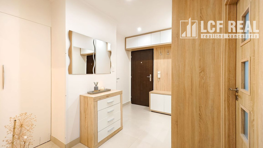 3-IZB. BYT PO KOMPL. REKONŠTR. s LOGGIOU, KOŠICE-ZÁPAD