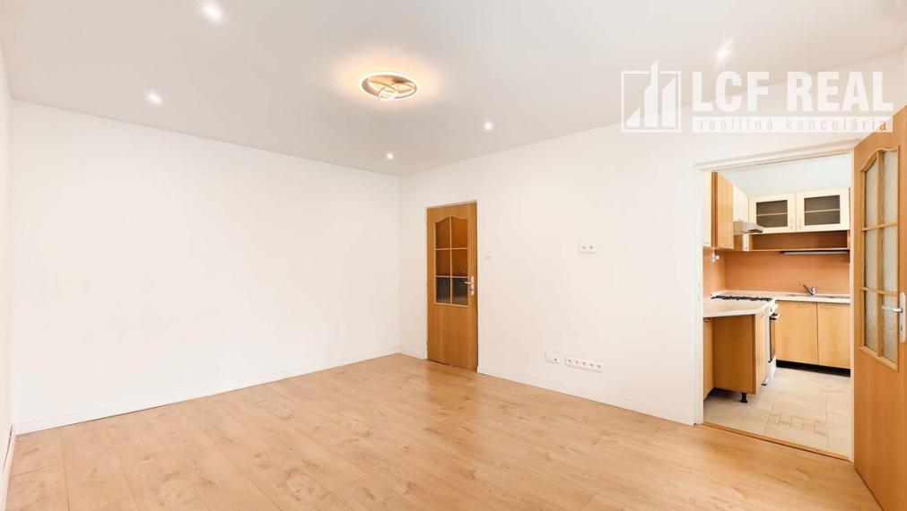 1 IZB. BYT s LOGGIOU po REKONŠTRUKCII, KOŠICE – SEVER