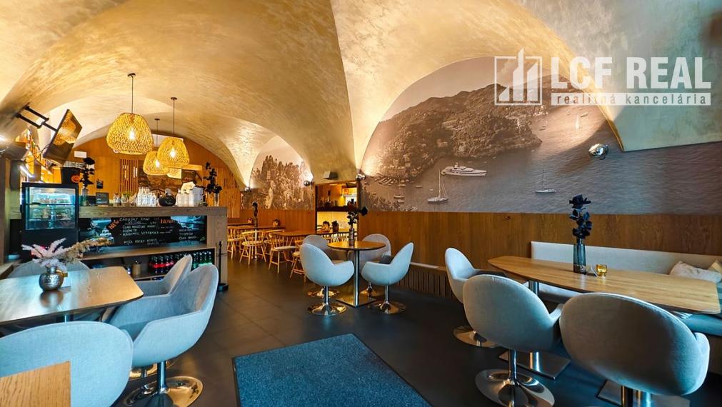 Luxusná zabehnutá kaviareň ul. Hlavná, Košice - Staré Mesto 