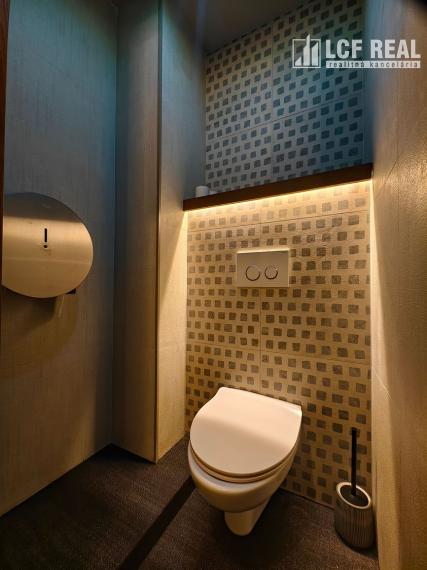 Luxusná zabehnutá kaviareň ul. Hlavná, Košice - Staré Mesto 