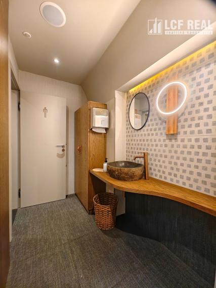 Luxusná zabehnutá kaviareň ul. Hlavná, Košice - Staré Mesto 