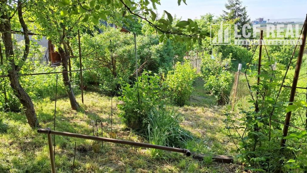 RODIACA ZÁHRADA S MUROVANOU CHATOU, KOŠICE - ŠACA 