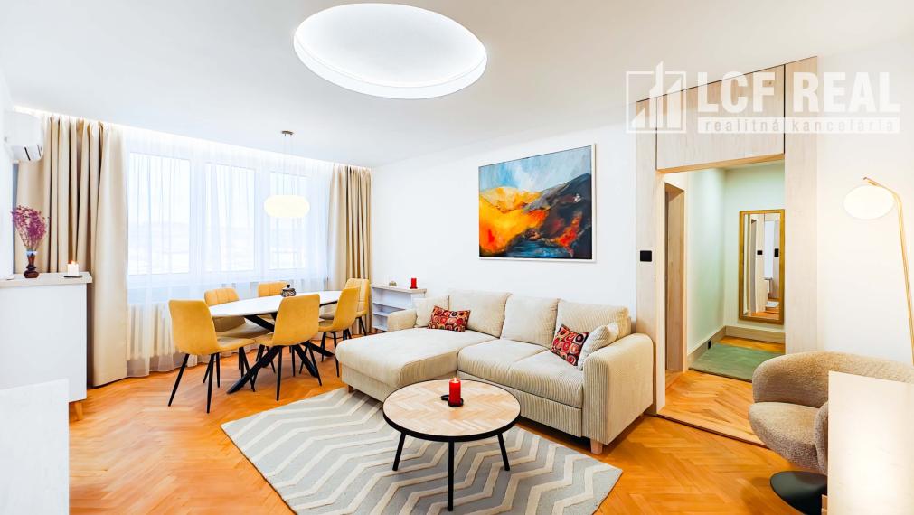 3-izb. zariadený byt po kompl. rekonštr. s loggiou, Košice-Juh