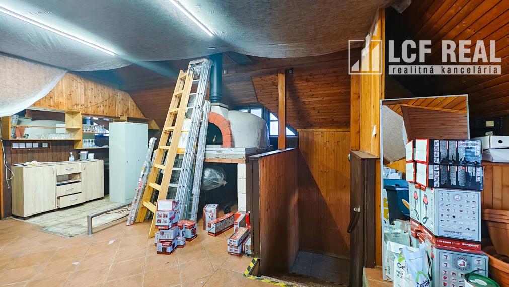 Na predaj polyfunkčná budova na podnikanie, Košice-Pereš