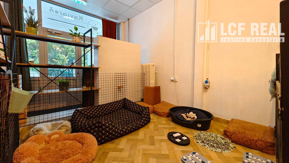 Odstúpenie kaviarne so zaujímavou koncepciou, Košice – Furča