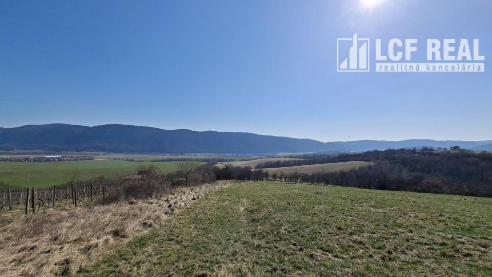 Pozemok s vinicou a pekným výhľadom, Jablonov nad Turňou