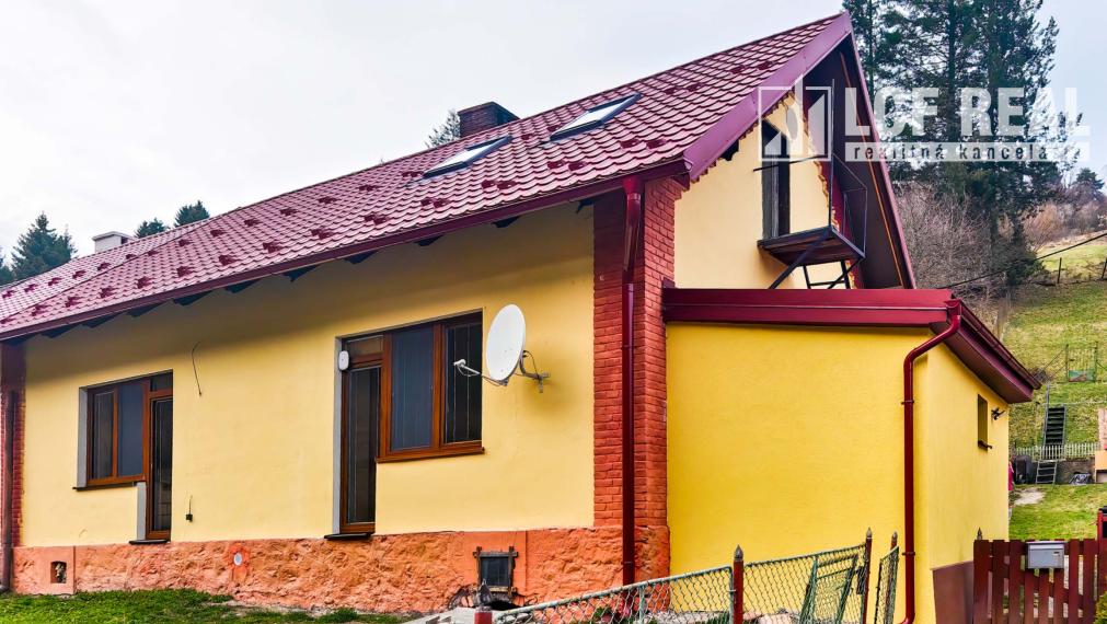 RD po kompletnej rekonštrukcii v lone prírody, Žakarovce