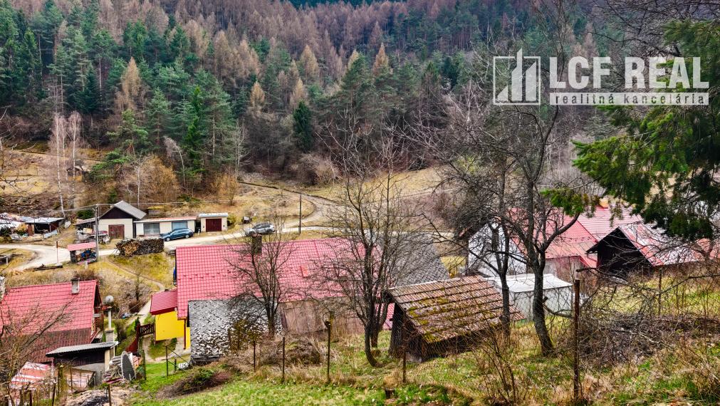 RD po kompletnej rekonštrukcii v lone prírody, Žakarovce