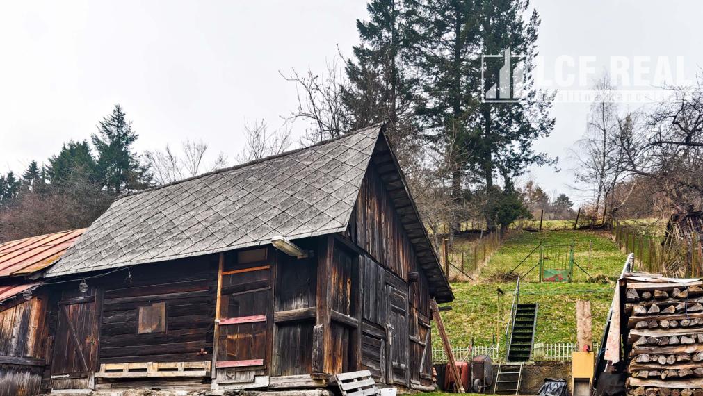 RD po kompletnej rekonštrukcii v lone prírody, Žakarovce