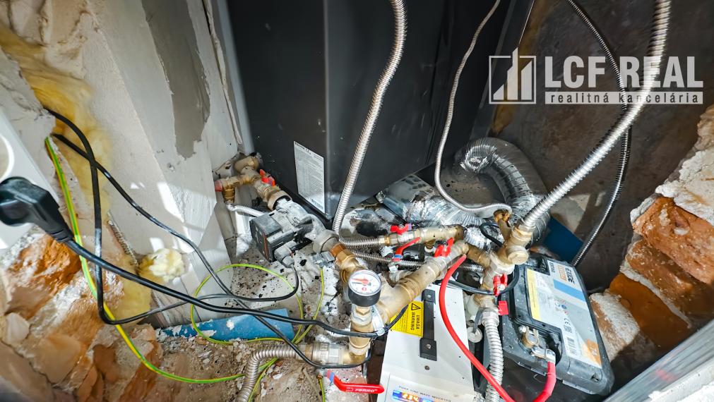 RD po kompletnej rekonštrukcii v lone prírody, Žakarovce