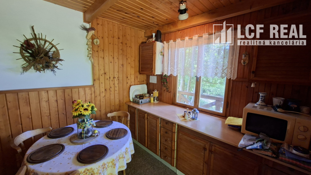 Záhradná chata so záhradou na lukratívnom mieste, Nižná Hutka