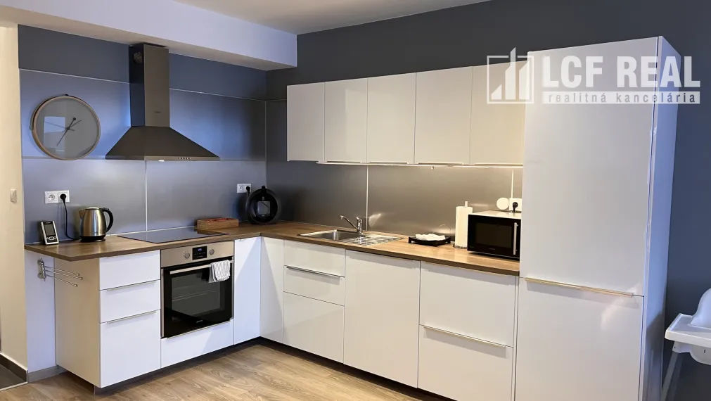 4-izb. apartmán priamo na svahu, Donovaly, Banská Bystrica