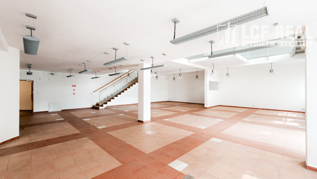 Na prenájom komerčný priestor s výmerou 314,7 m², Košice – Juh