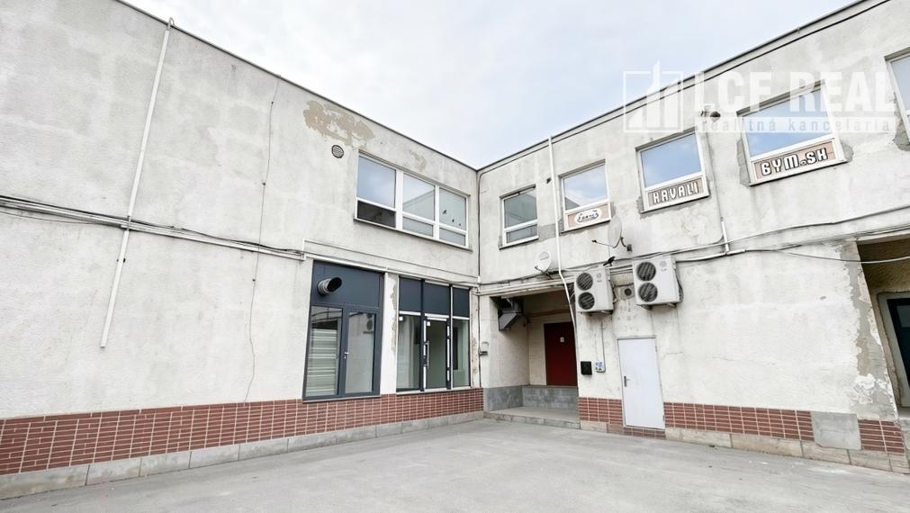 Prenájom obchodného priestoru v OC ERIKA, Košice - Terasa