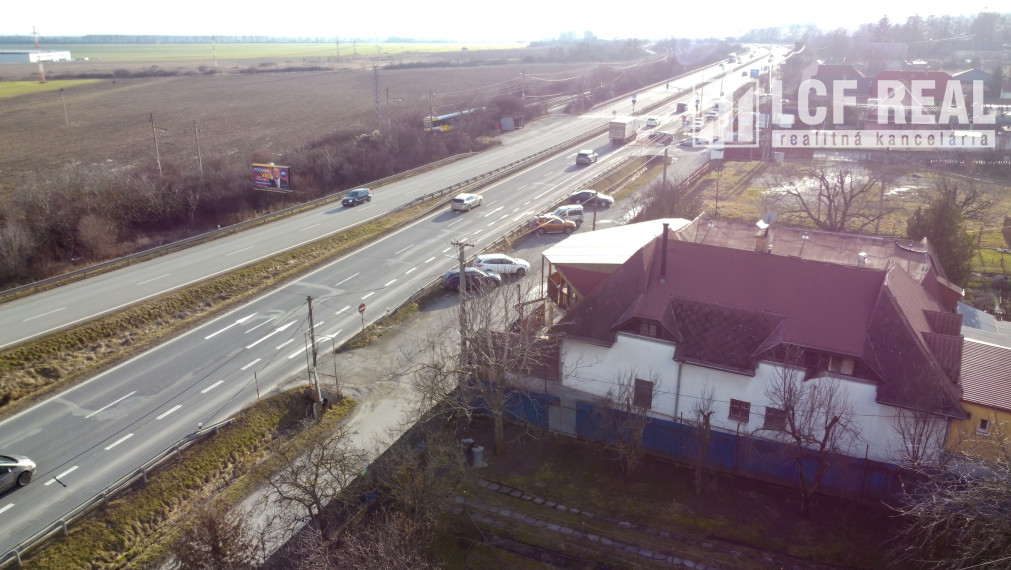Prenájom polyfunkčnej budovy na podnikanie, Košice - Pereš