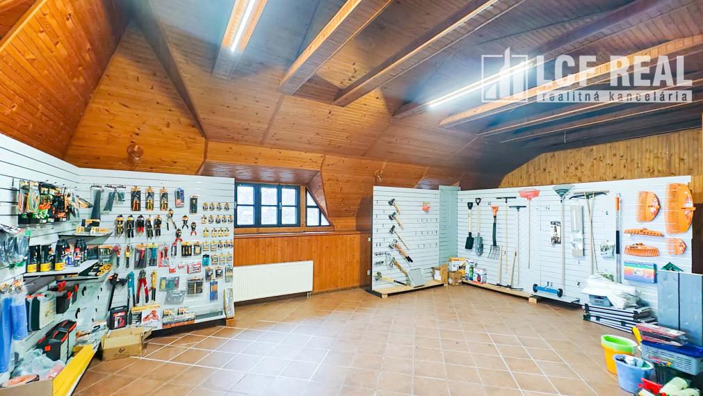 Prenájom polyfunkčnej budovy na podnikanie, Košice - Pereš