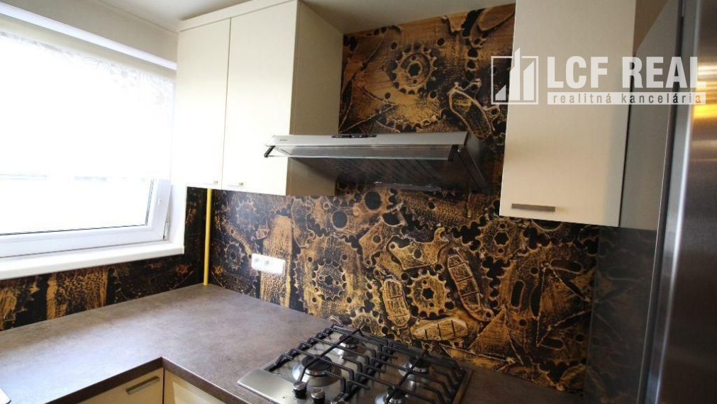 Na prenájom Luxusný 2-izbový byt, 100 m², Košice–Staré Mesto