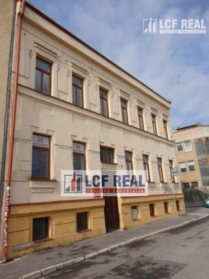 Na prenájom Luxusný 2-izbový byt, 100 m², Košice–Staré Mesto