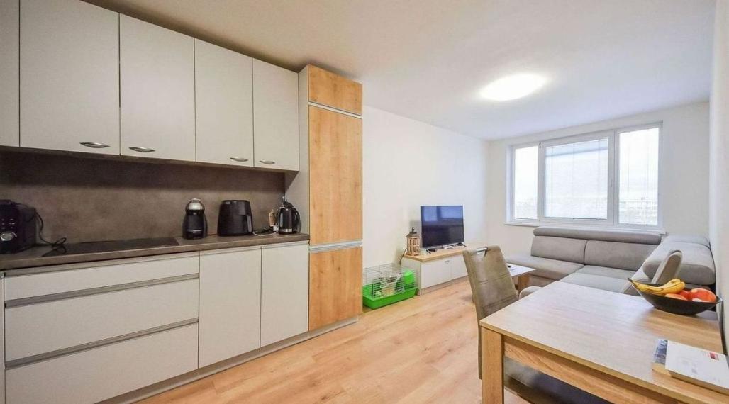 1,5-IZB. BYT SO ZARIADENÍM, KOŠICE – ZÁPAD