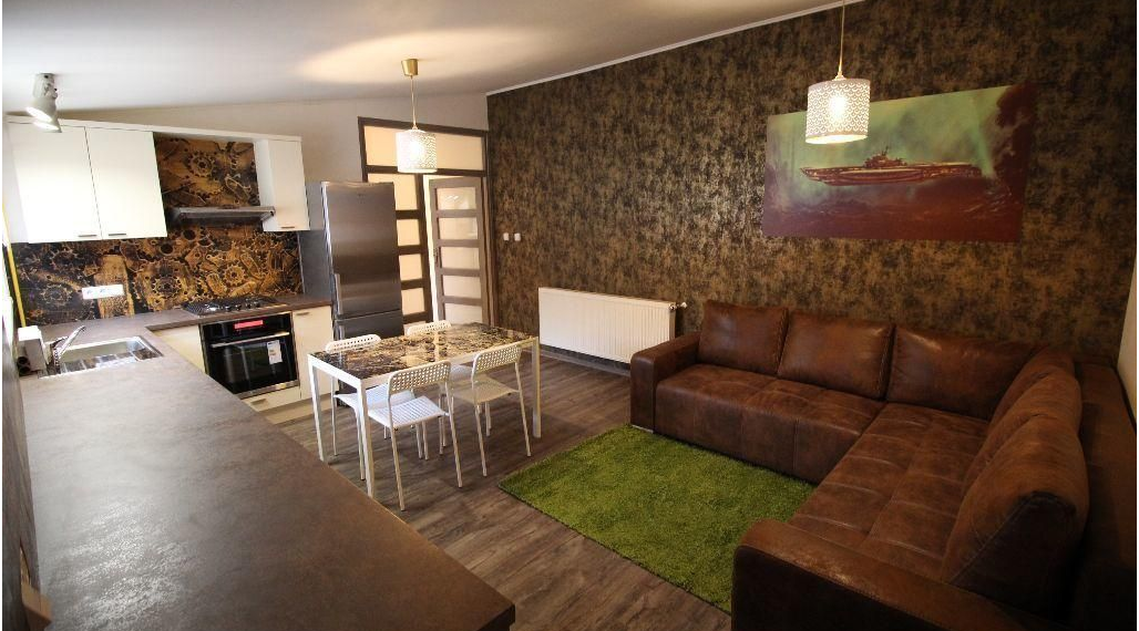 Na prenájom Luxusný 2-izbový byt, 100 m², Košice–Staré Mesto