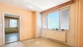 2-IZBOVÝ BYT S LOGGIOU, KOŠICE – FURČA