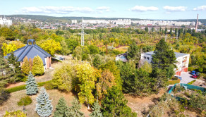 5-izbový byt s garážou a 2 veľkými pivnicami, Košice - Sever