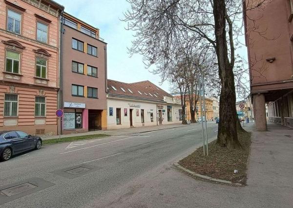 OBCHODNÉ PRIESTORY, UL. BAČÍKOVA, KOŠICE – STARÉ MESTO 