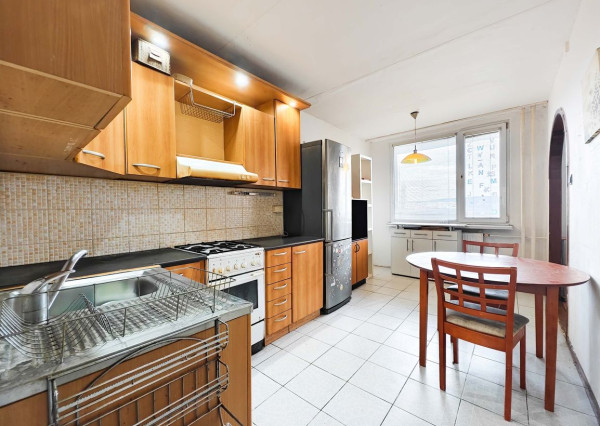 3-IZB. BYT s LOGGIOU, ADLEROVA ul., KOŠICE-FURČA