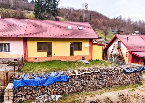 RD po kompletnej rekonštrukcii v lone prírody, Žakarovce