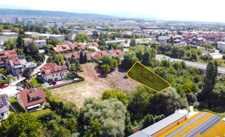 Pozemok o výmere 1 130 m2, Košice - Západ - fotografia 1