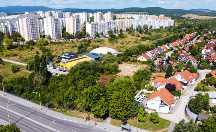 Pozemok o výmere 1 130 m2, Košice - Západ - fotografia 7