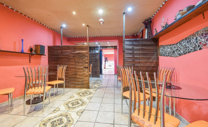 ZABEHNUTÁ PIZZERIA S KEBABOM, VEĽKÁ IDA   - fotografia 4